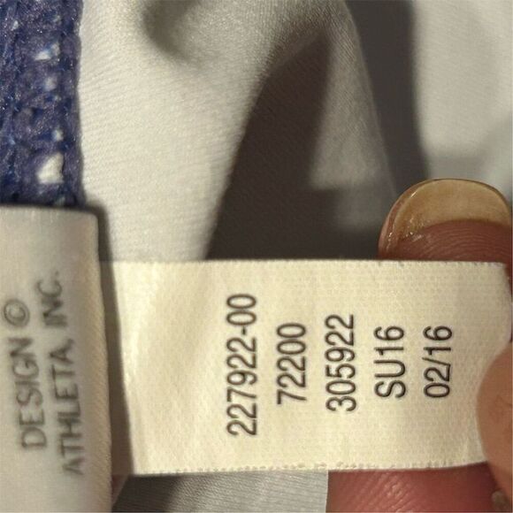 Athleta Women's Small Indigo Blue Geo Print Capri Leggings Yoga Gym - Picture 8 of 10